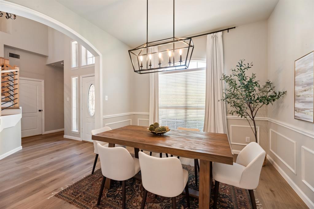 7639 Bridge Water Circle