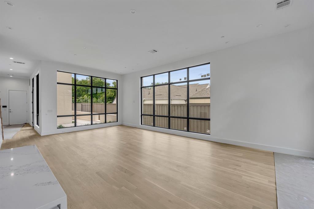 Kessler West Townhomes - Residential