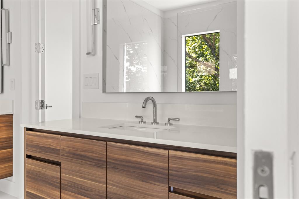 Kessler West Townhomes - Residential