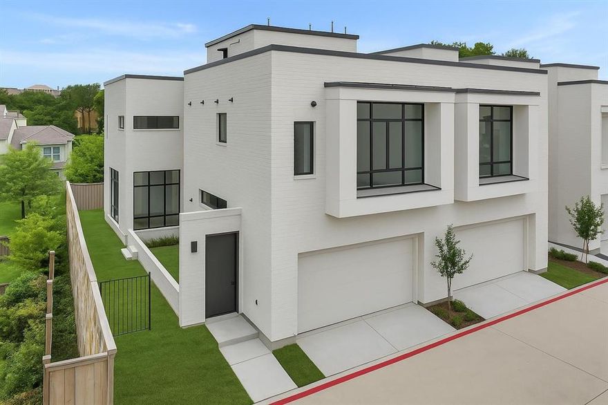 Luxury Two-Story New Construction, Elevator-Ready – Only six homes with this floor plan  This modern 2-story casita home with private courtyards, fenced backyard, and main living, dining, and kitchen on the first floor—ideal for both entertaining and everyday comfort.
Located in the heart of Oak Cliff and just minutes from the Bishop Arts District, Kessler West offers a true lock-and-leave lifestyle surrounded by walkable streets, vibrant murals, award-winning dining, and local boutiques.
The community includes a mix of two- and three-story floor plans with multiple outdoor spaces, including rooftop terraces, balconies, and courtyards. Homes are elevator accessible and filled with high-end designer finishes and expansive windows that bring in natural light.
Whether enjoying your rooftop with downtown views or relaxing in your courtyard, Kessler West blends elevated design, low-maintenance living, and the charm of one of Dallas’ most creative neighborhoods.