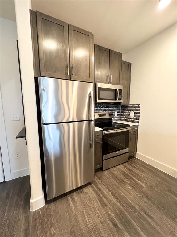 6080 Water Street 1351