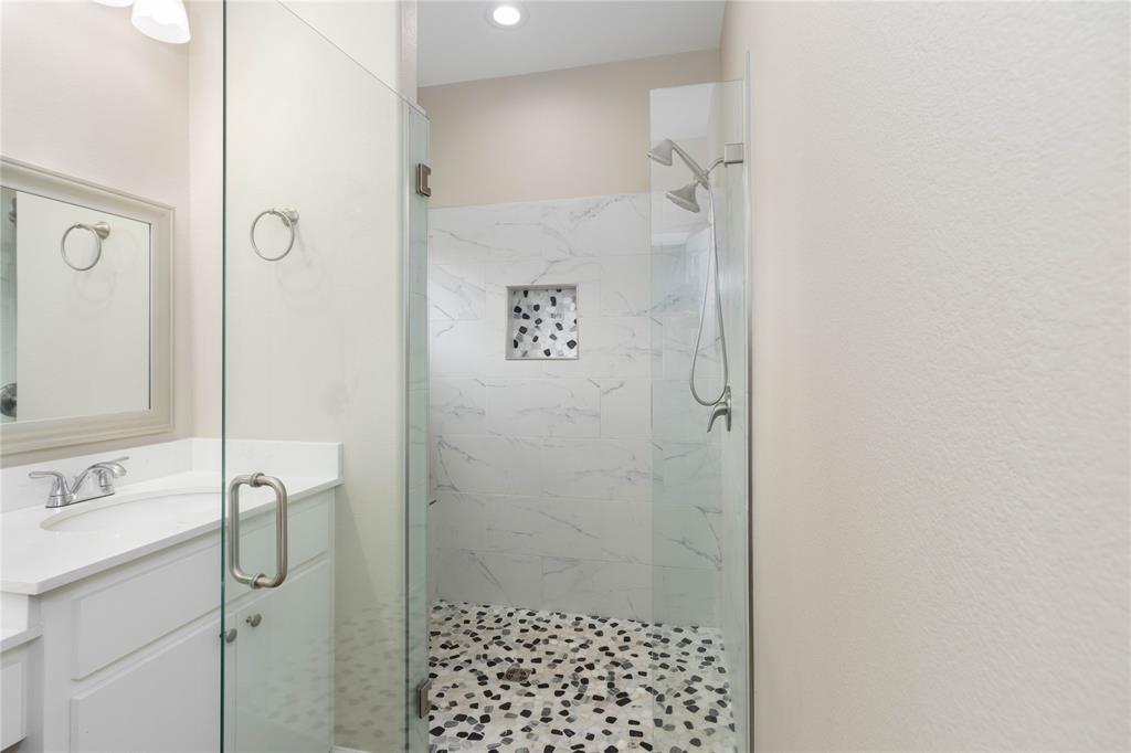 KAYWOOD - Residential