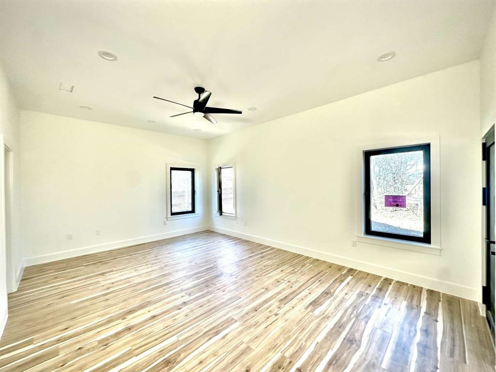 Roanoke Hills - Residential