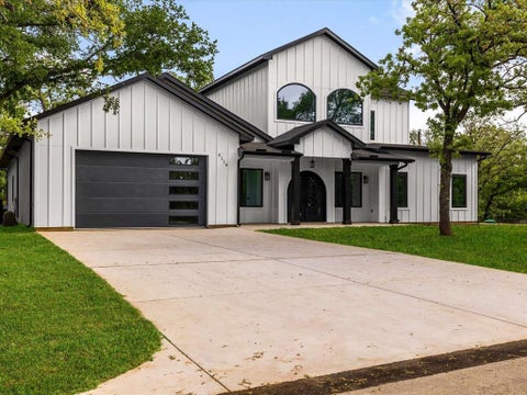 Property photo of 9116 Cherokee Trail, Flower Mound, TX 75022