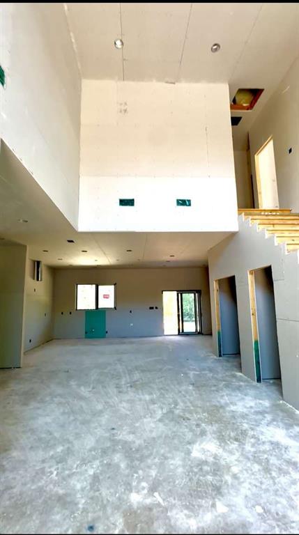 Roanoke Hills - Residential