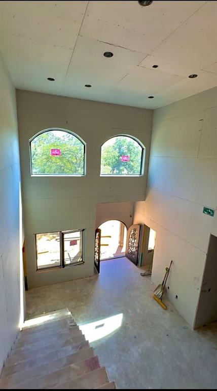 Roanoke Hills - Residential