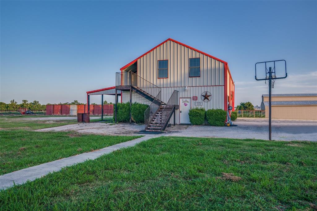 SE COLLIN HOBBY FARMS - Residential