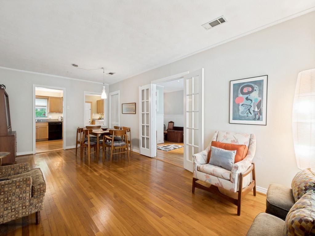 9543 Peninsula Drive