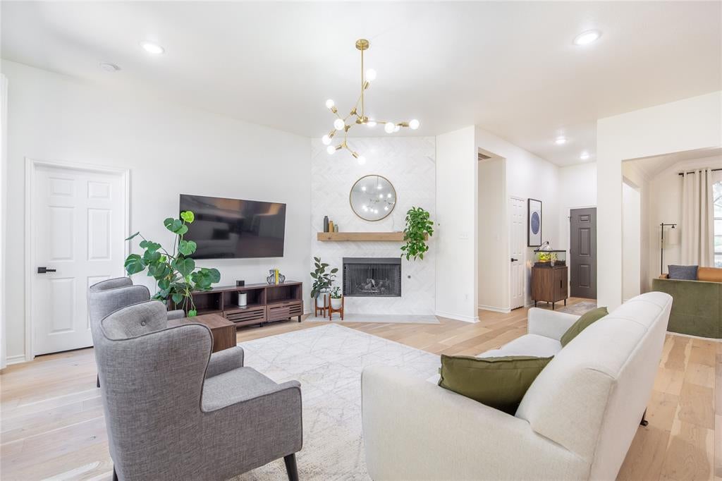 1330 Marwood Drive