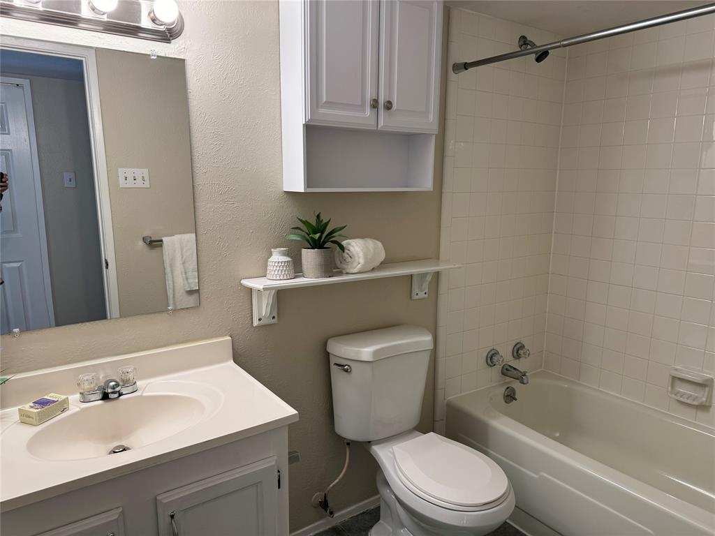 Windridge 1 - Residential