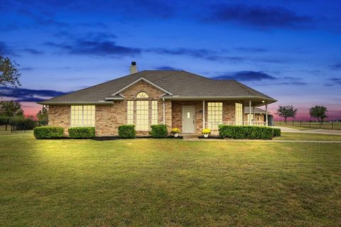 1061 Savannah Lane Oak Ridge TX 75142