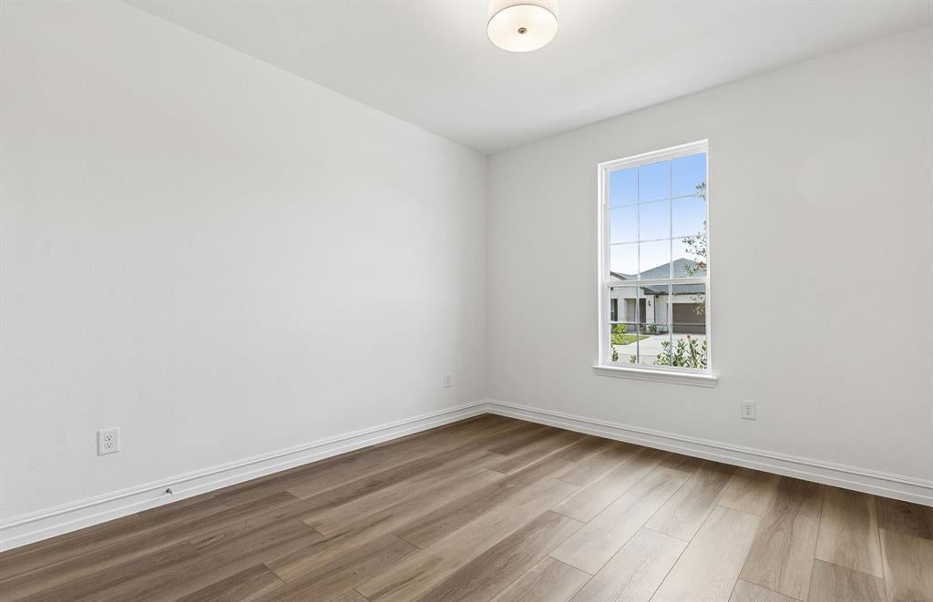321 Cloverdale Lane