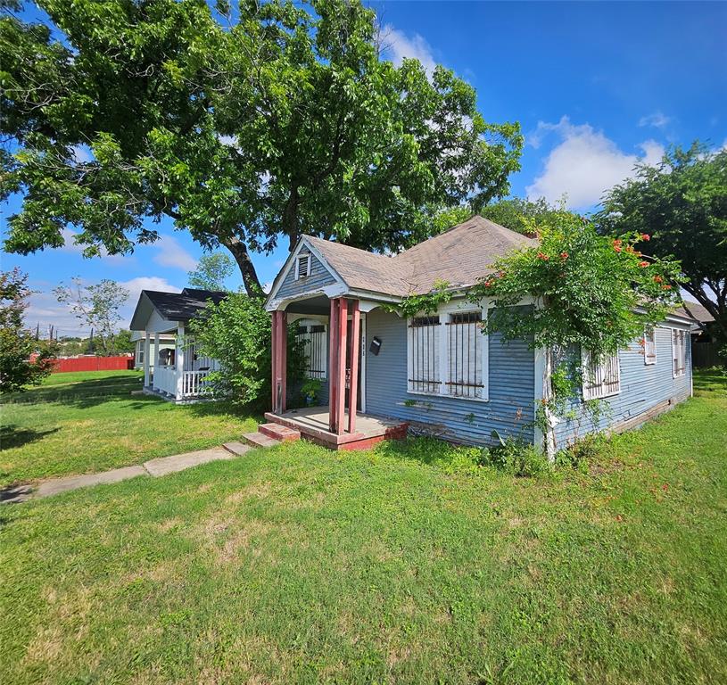 917 E Pulaski Street