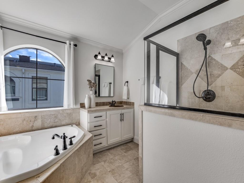 Live Oak Twnhse Add 02 - Residential