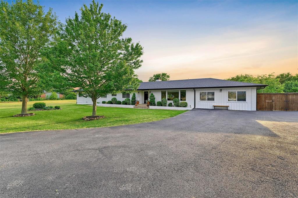 3300 Rex Cruse Drive