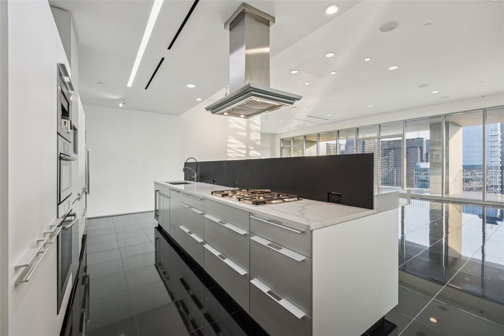 ONE ARTS PLAZA CONDOMINIUM - Residential