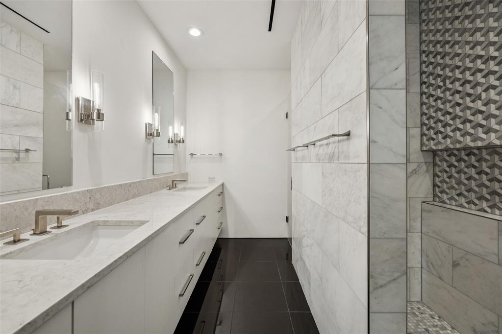 ONE ARTS PLAZA CONDOMINIUM - Residential