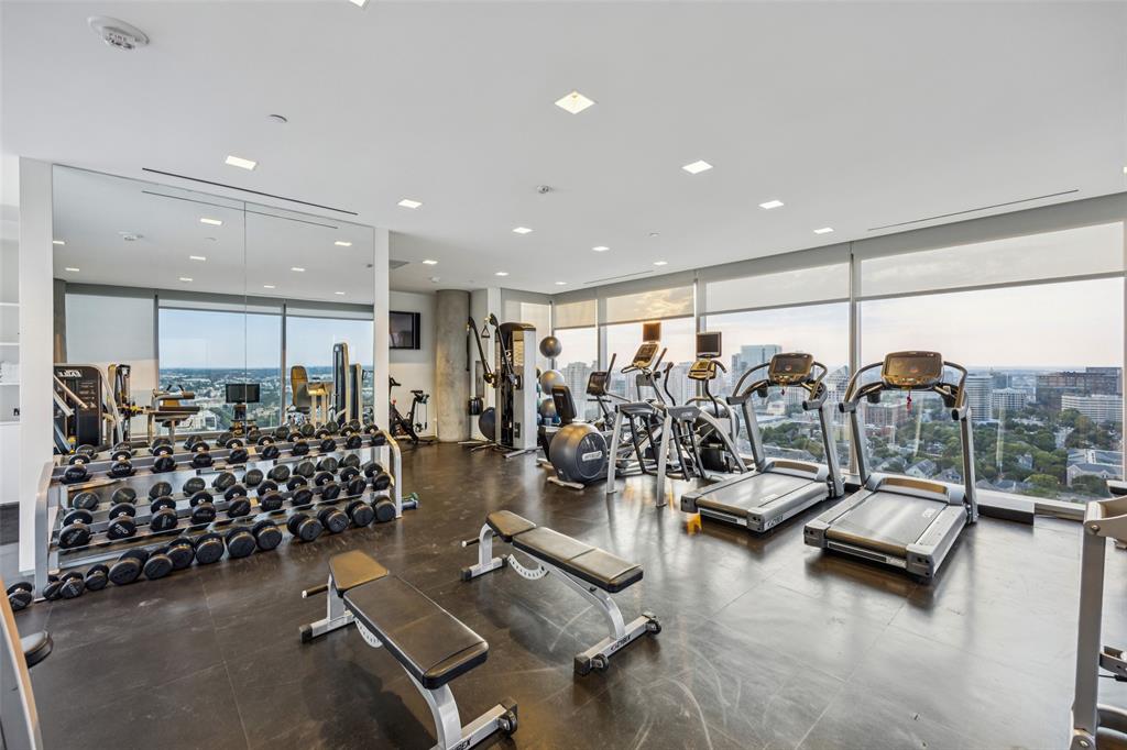 ONE ARTS PLAZA CONDOMINIUM - Residential