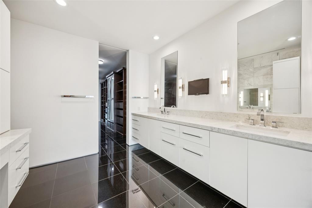 ONE ARTS PLAZA CONDOMINIUM - Residential