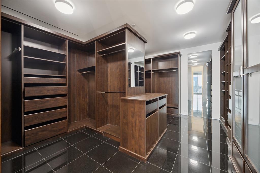 ONE ARTS PLAZA CONDOMINIUM - Residential