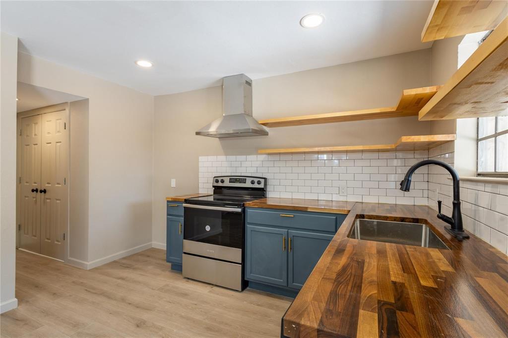 Barnard Street Bungalows - Commercial Sale