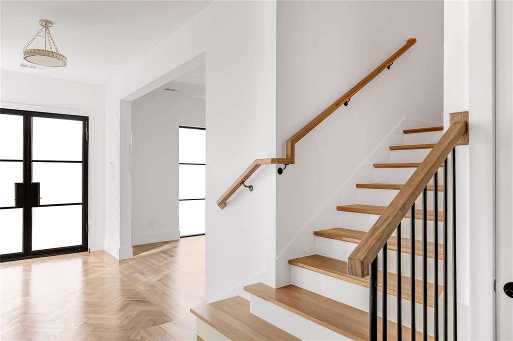 V W Greenwades - Residential