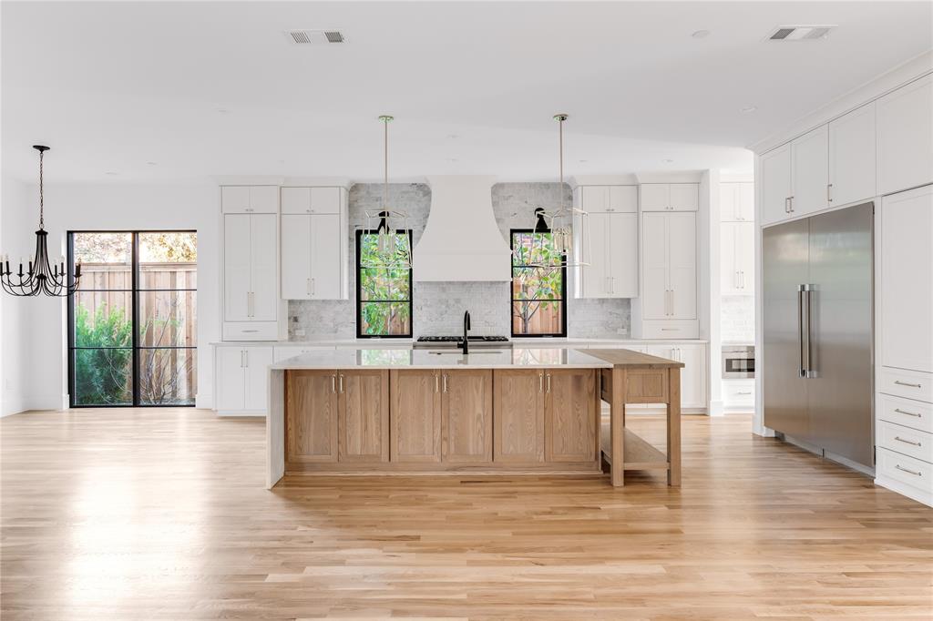 V W Greenwades - Residential