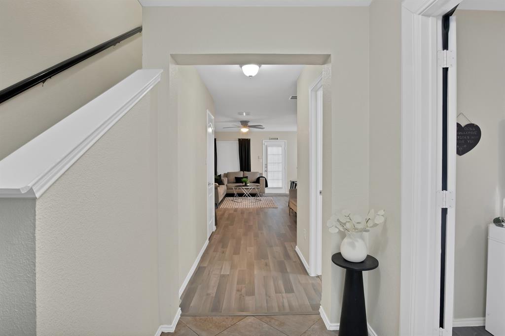 5652 Giddyup Lane
