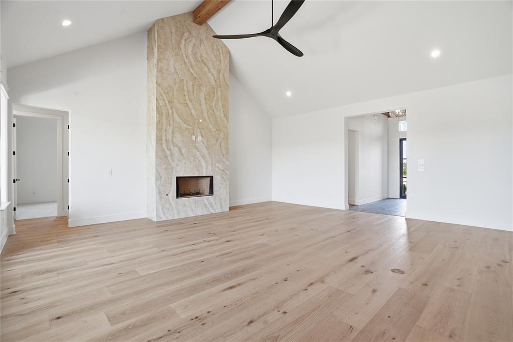 5009 Frost Creek