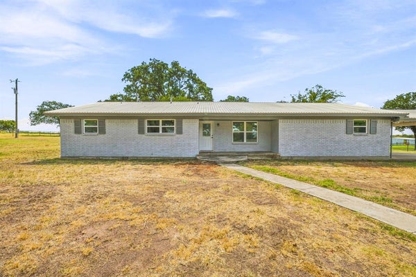 1490 COUNTY ROAD 185, STEPHENVILLE, TX 76401 - Image 35e48ed2e4feeb262ffd6d3888f7f0a1/464610041