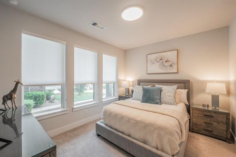 Tiny photo for 1127 Lavender Ridge, Dallas, TX 75204 (MLS # 21083807)