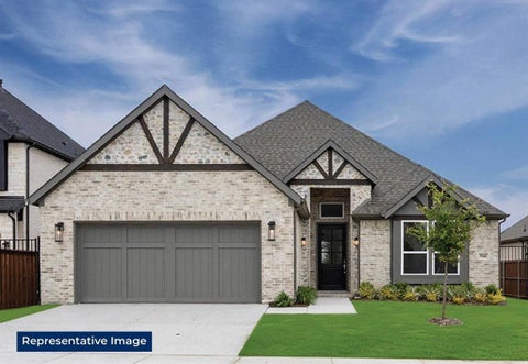 Photo of 2536 Riverchase Way, Grand Prairie, TX 75054 (MLS # 21402347)
