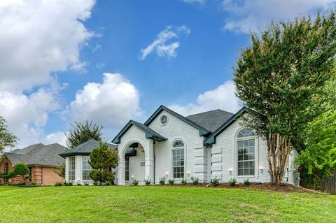 A home in Burleson