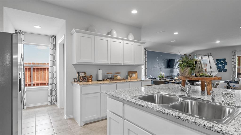 10625 ZIRCON Lane