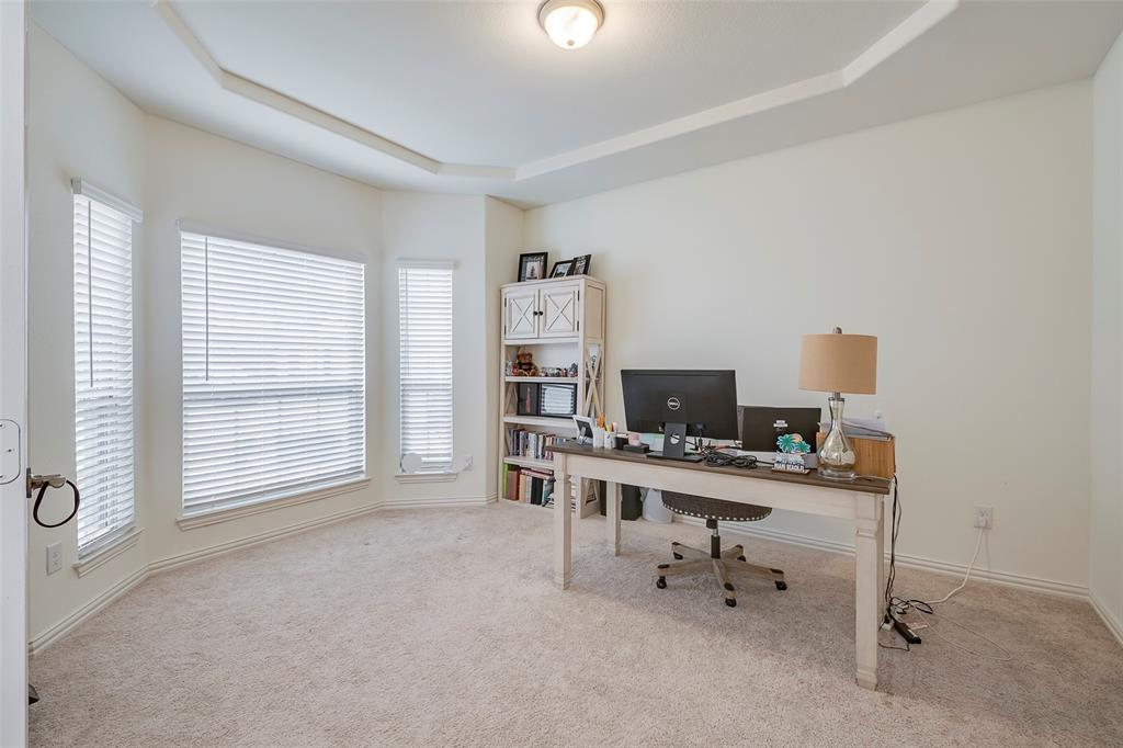 509 Christie Crossing