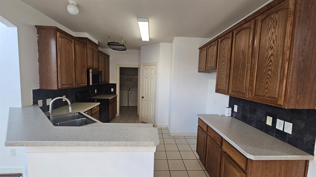 Avalon Ph 3 - Residential Lease