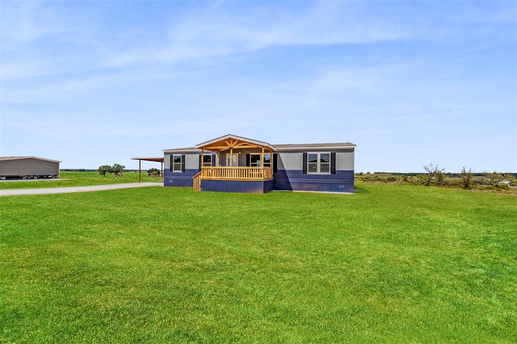 SILVER SPURS RANCH - Residential