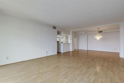 Tiny photo for 5200 Keller Springs Road #824, Dallas, TX 75248 (MLS # 21101130)