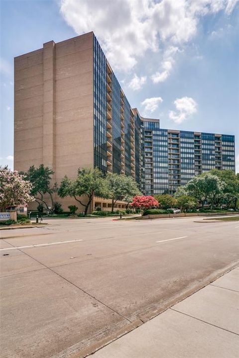 Tiny photo for 5200 Keller Springs Road #824, Dallas, TX 75248 (MLS # 21101130)