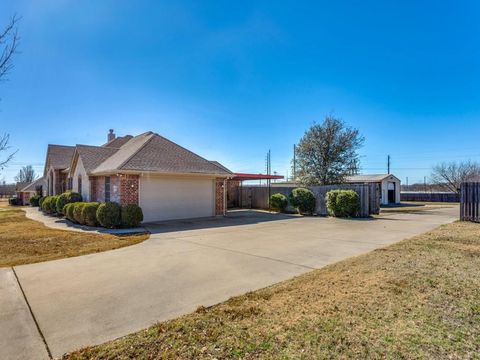 Photo of 105 Yeary Lane, Aledo, TX 76008 (MLS # 21177597)