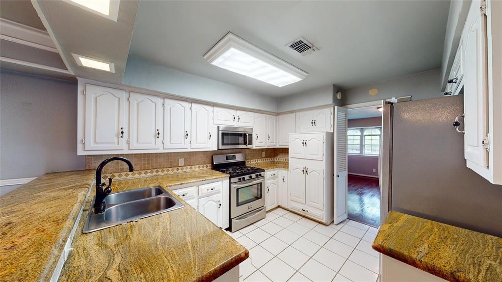 Crest Meadow Estates - Residential