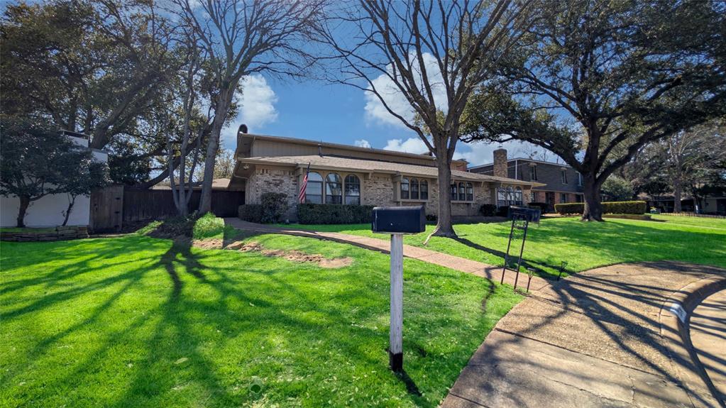 10504 Berry Knoll Drive