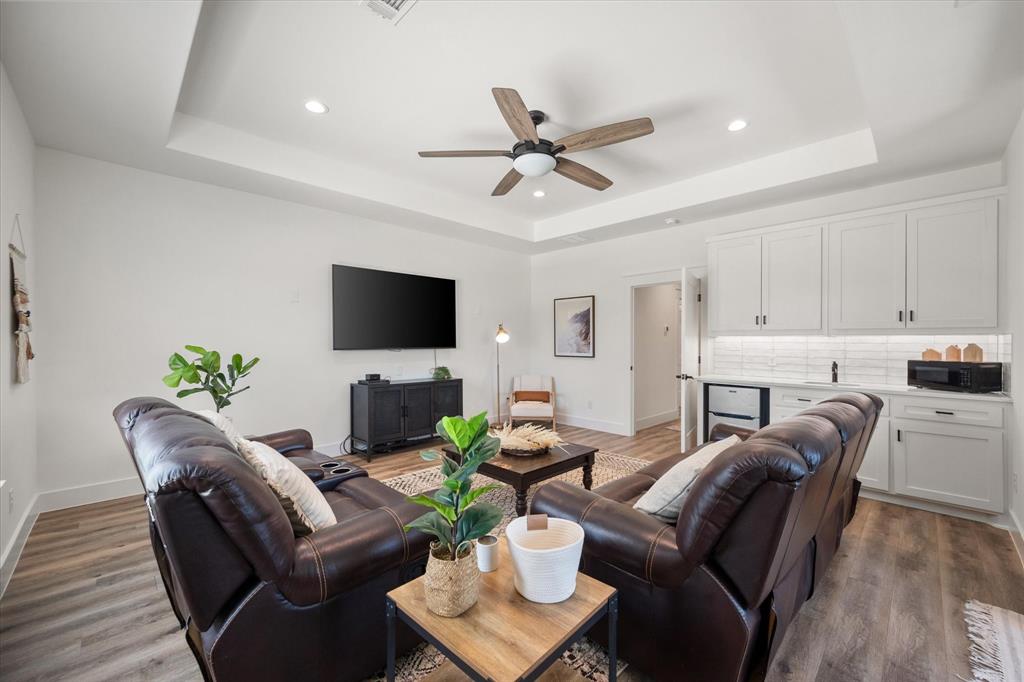 E Powers Abst - Residential