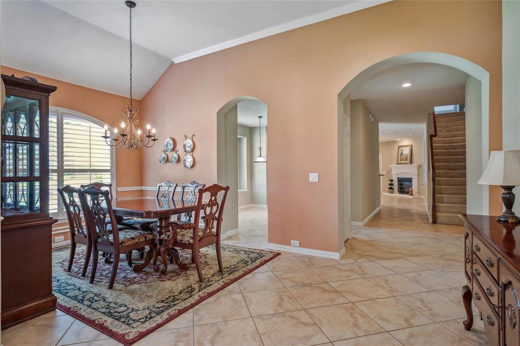 961 Winged Foot Drive