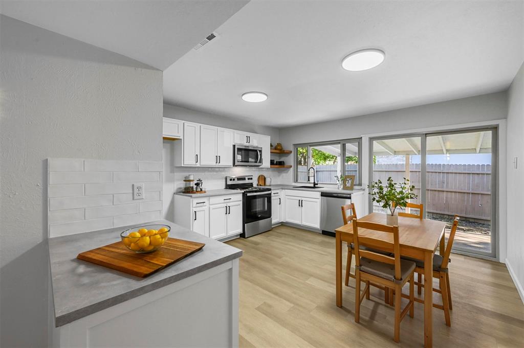 Kenwood Heights 02 - Residential