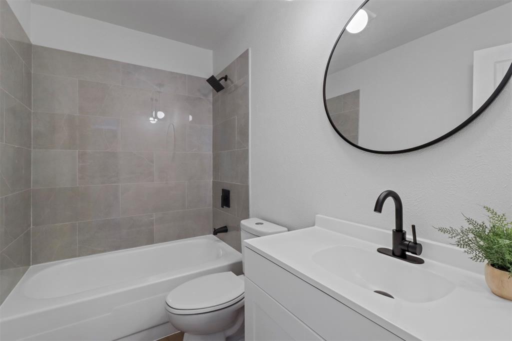 Kenwood Heights 02 - Residential