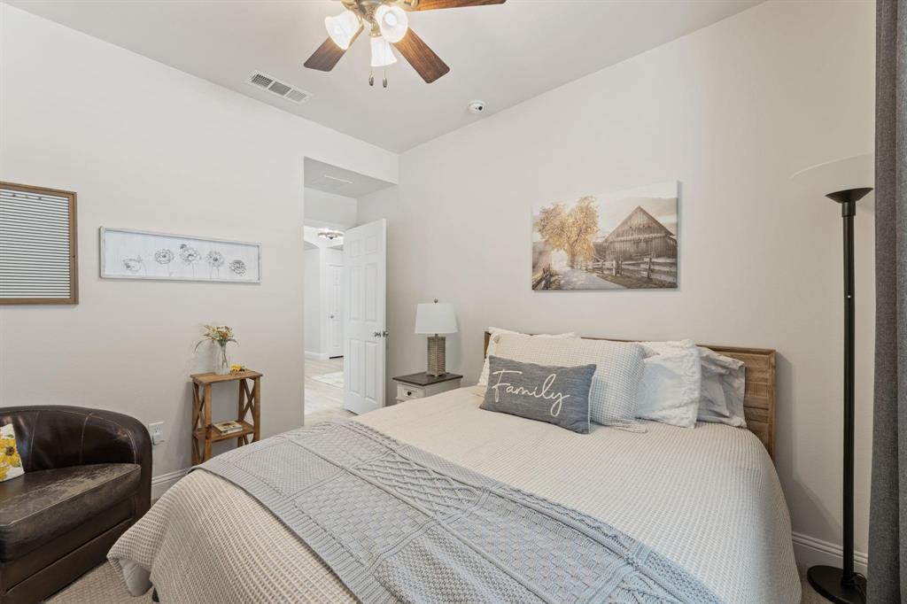 525 Smokebrush Street