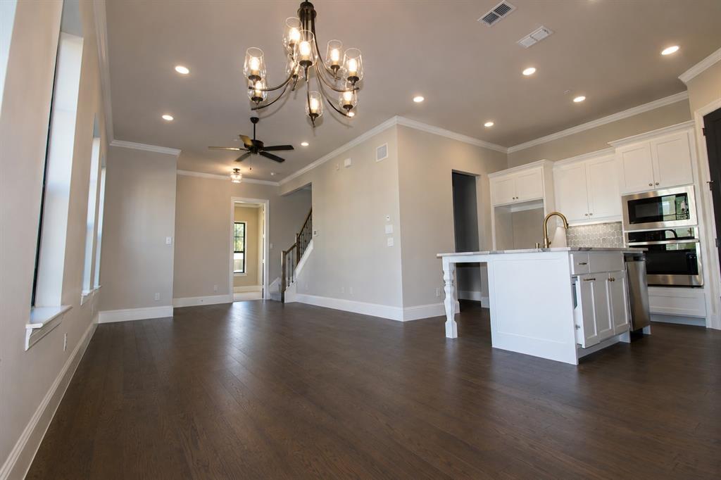 305 Sunset Lane 101