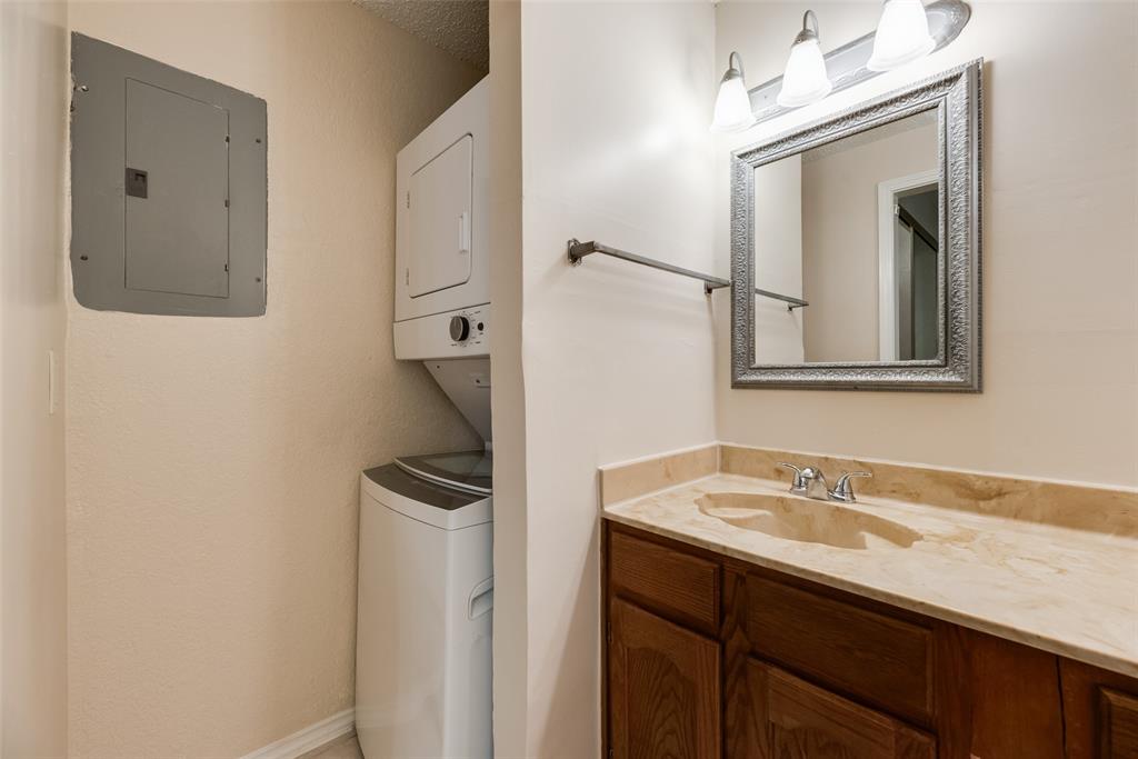 University Park Condo - Residential