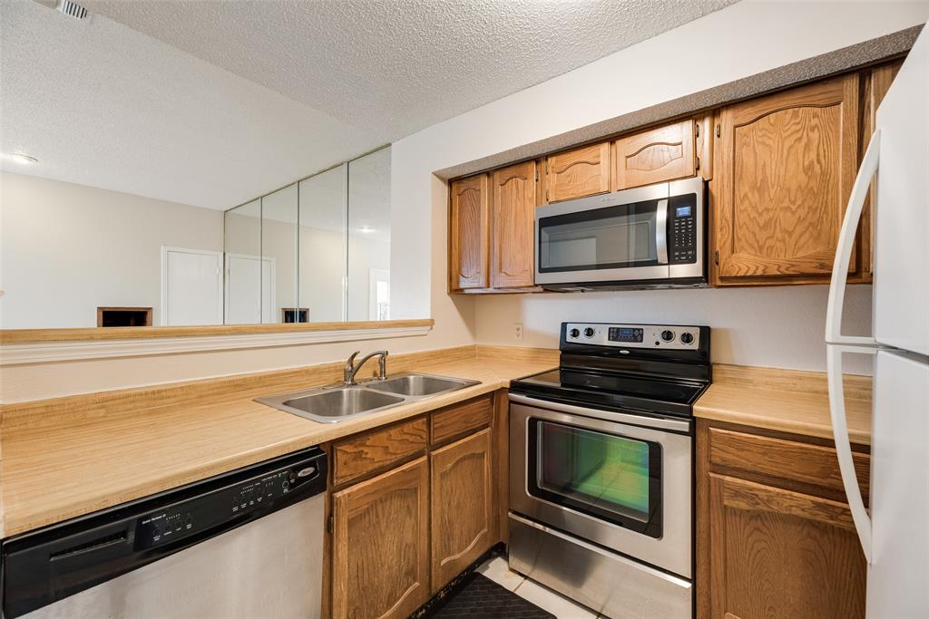 University Park Condo - Residential